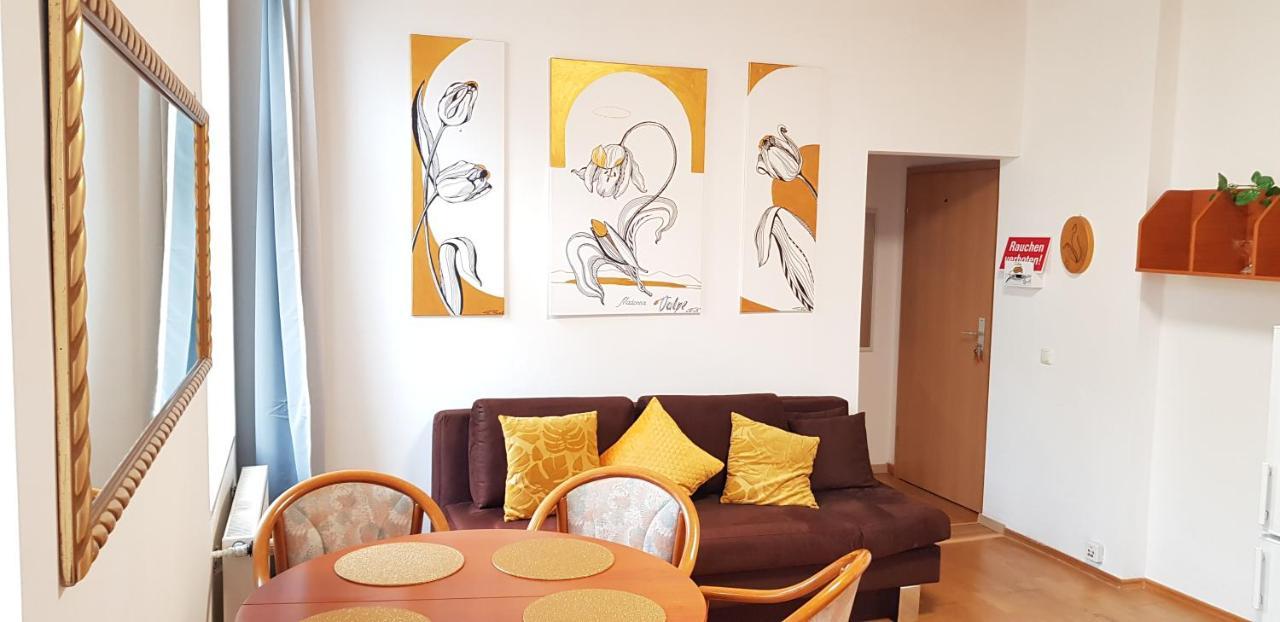 Elena Flat Tulpe Duisburg Zentrum Luaran gambar